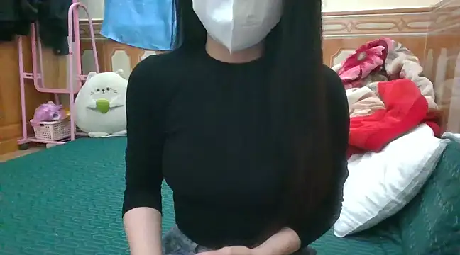 Yin-girl online show from 12/26/24, 11:43