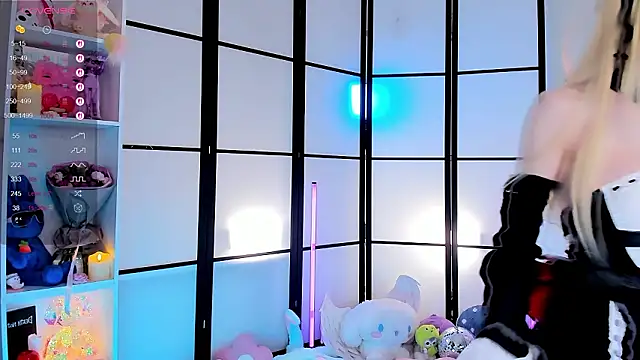 Snapshot of LilithLin chatting on 03/14/26, 06:57 LilithLin online show from 03/14/26, 06:57