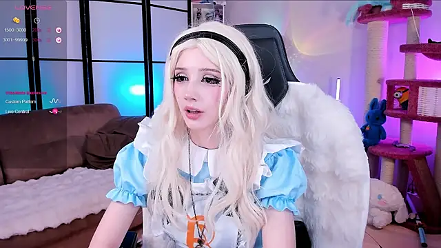 LilithLin online show from 07/11/26, 03:37