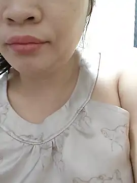 Snapshot of _Mira_69_ chatting on 05/20/26, 11:55 Mira 69 online show from 05/20/26, 11:55