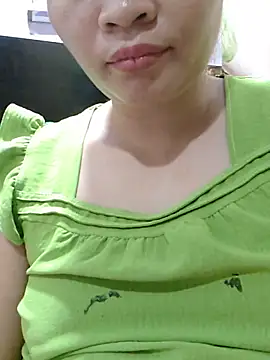 Snapshot of _Mira_69_ chatting on 05/24/26, 11:26 Mira 69 online show from 05/24/26, 11:26