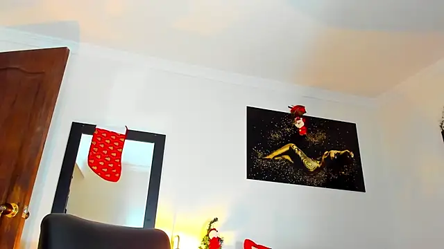 KimberlyBanks2 online show from 12/21/25, 01:07