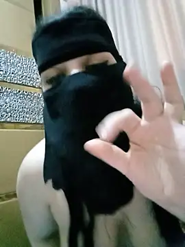 Snapshot of Naariman chatting on 02/02/25, 01:08 Naariman online show from 02/02/25, 01:08