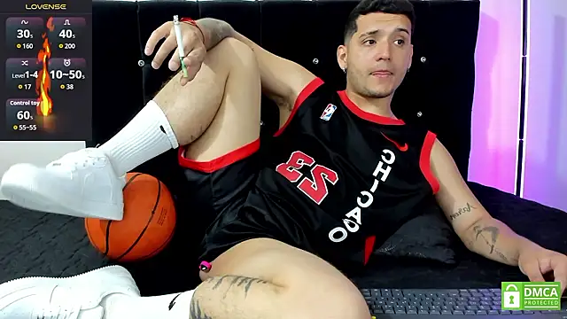 Snapshot of Noha_white chatting on 03/16/26, 05:28 Noha white online show from 03/16/26, 05:28