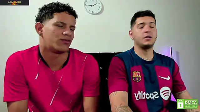 Snapshot of Noha_white chatting on 04/01/26, 11:57 Noha white online show from 04/01/26, 11:57