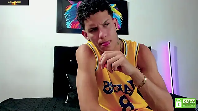 Snapshot of Noha_white chatting on 04/09/26, 07:41 Noha white online show from 04/09/26, 07:41