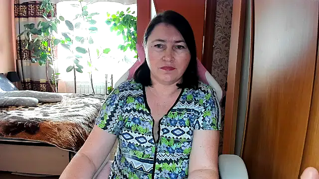 Snapshot of Tatyana51 chatting on 04/13/26, 09:48 Tatyana51 online show from 04/13/26, 09:48