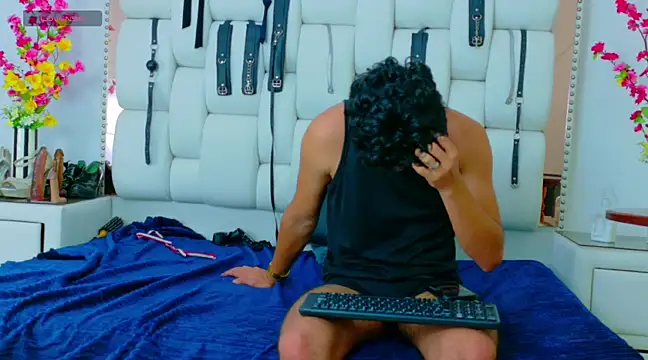 LeidyJones online show from 03/19/25, 09:37