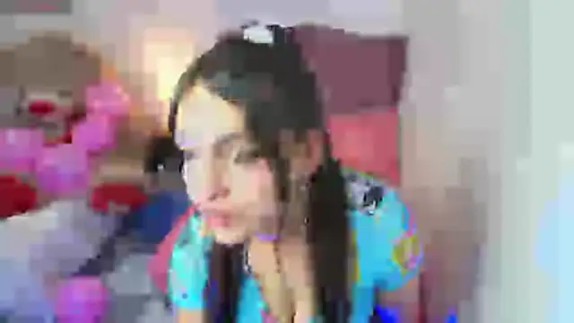 Snapshot of sofiasex99 chatting on 05/22/26, 07:52 sofiasex99 online show from 05/22/26, 07:52