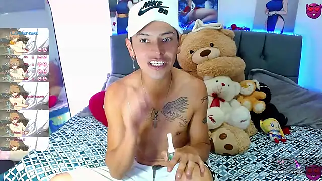 Snapshot of _snopyy_ chatting on 02/22/25, 08:42  snopyy  online show from 02/22/25, 08:42