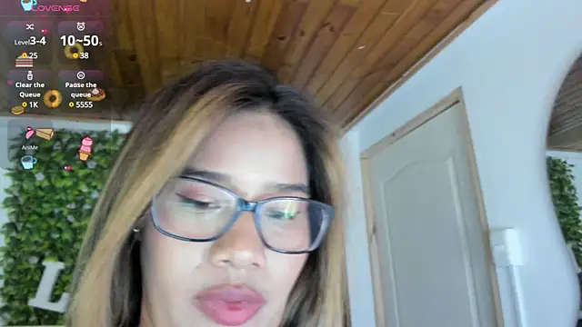 Enma  clark online show from 12/07/24, 09:50