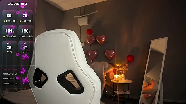 Vanessa Walters online show from 03/11/25, 01:37