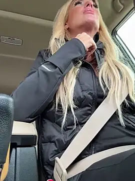 blondiluvsanal online show from 02/11/25, 08:42