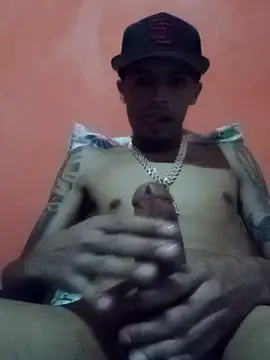 Snapshot of Jowel8 chatting on 07/14/26, 03:44 Jowel8 online show from 07/14/26, 03:44