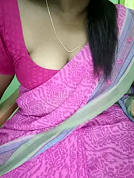 Snapshot of tamil_subha69 chatting on 12/20/24, 05:14 tamil subha69 online show from 12/20/24, 05:14