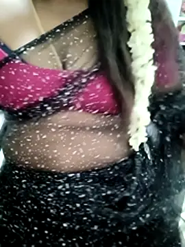 Snapshot of tamil_subha69 chatting on 06/11/26, 06:50 tamil subha69 online show from 06/11/26, 06:50