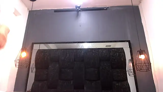 Snapshot of AndreaGil_ chatting on 01/07/26, 07:27 AndreaGil online show from 01/07/26, 07:27