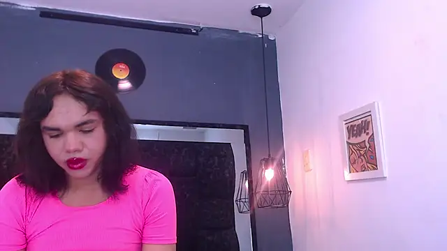 Snapshot of AndreaGil_ chatting on 02/05/26, 07:18 AndreaGil online show from 02/05/26, 07:18