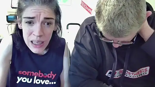 MelinahViking online show from 11/12/25, 05:08