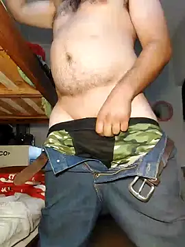 Snapshot of cum_sexydick chatting on 12/22/24, 07:52 cum sexydick online show from 12/22/24, 07:52