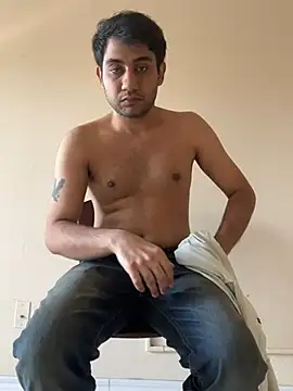 Snapshot of DuryG11 chatting on 01/06/25, 07:02 DuryG11 online show from 01/06/25, 07:02