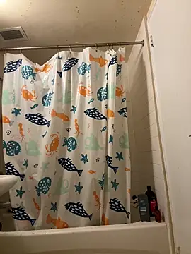 Snapshot of DuryG11 chatting on 03/10/25, 03:41 DuryG11 online show from 03/10/25, 03:41