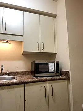 Snapshot of DuryG11 chatting on 09/22/25, 12:34 DuryG11 online show from 09/22/25, 12:34