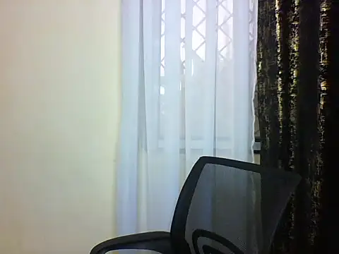 Candii wet  online show from 02/01/25, 02:45