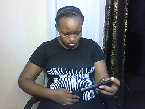 Candii wet  online show from 02/09/25, 02:50