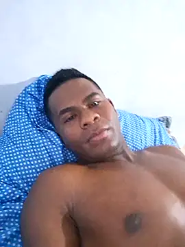 Snapshot of alexsadre chatting on 12/23/24, 11:47 alexsadre online show from 12/23/24, 11:47