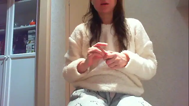 Snapshot of khu_yam chatting on 12/01/24, 10:43 khu yam online show from 12/01/24, 10:43