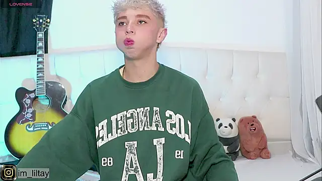 lil tay  online show from 01/11/25, 11:02