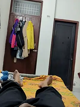 Snapshot of ShivamFactor3 chatting on 04/15/26, 09:04 ShivamFactor3 online show from 04/15/26, 09:04