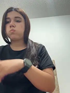 mia cooper 24 online show from 03/09/25, 03:54