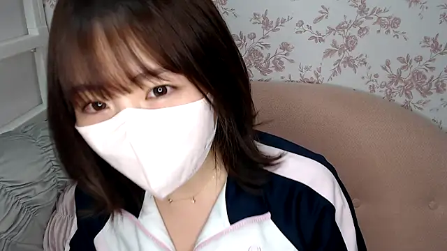 mei hosina online show from 01/22/25, 03:18