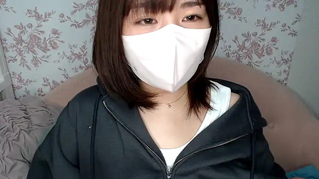 mei hosina online show from 02/26/25, 03:30