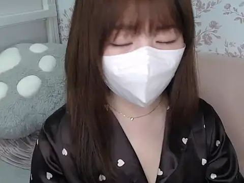 mei hosina online show from 02/05/26, 03:49