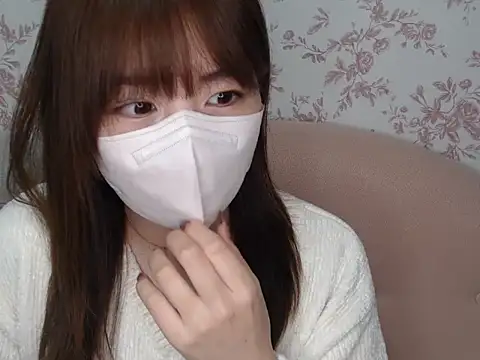 mei hosina online show from 02/10/26, 03:49