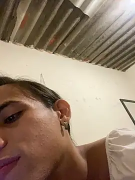 AlexaWarner online show from 12/22/25, 04:15