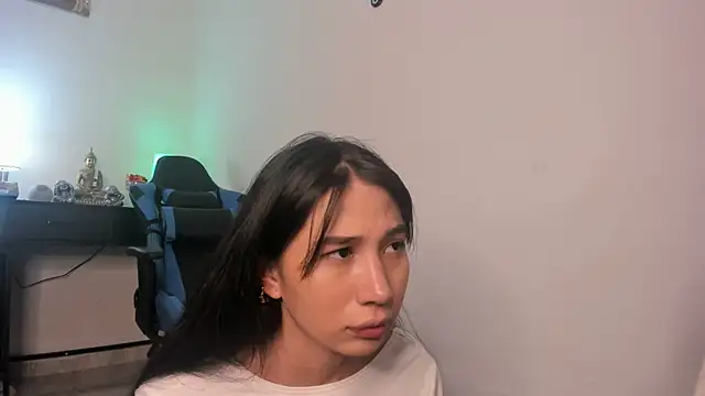 AlessiaVix online show from 12/25/24, 04:00