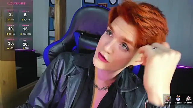 Snapshot of VladHellsing4 chatting on 10/02/25, 02:02 VladHellsing4 online show from 10/02/25, 02:02