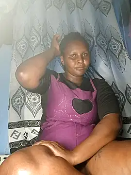 Snapshot of Kichuna_ chatting on 12/03/25, 03:32 Kichuna online show from 12/03/25, 03:32