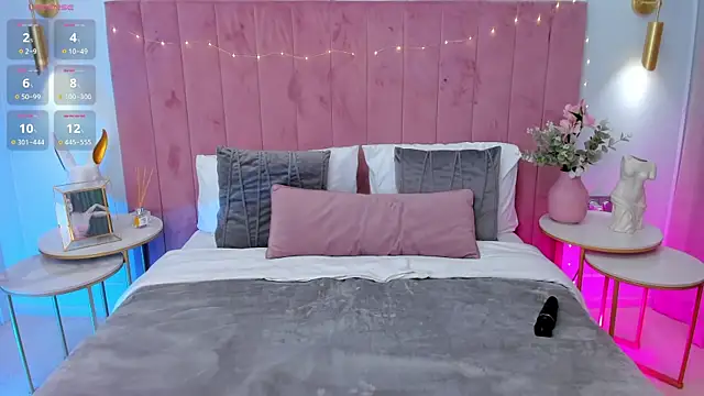 Snapshot of MilaVoxx chatting on 02/08/25, 05:51 MilaVoxx online show from 02/08/25, 05:51