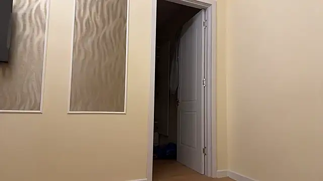 Snapshot of Andy_pecman chatting on 01/17/25, 04:26 Andy pecman online show from 01/17/25, 04:26