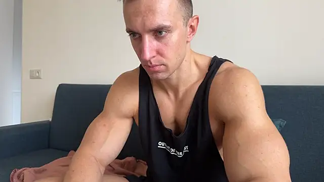 Snapshot of Andy_pecman chatting on 03/19/25, 10:11 Andy pecman online show from 03/19/25, 10:11