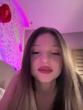 Kimsweet7 online show from 03/01/25, 06:11