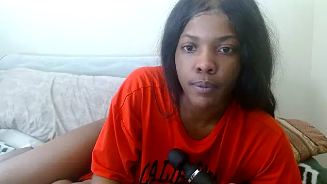 Snapshot of CaramelGoddessxoxo chatting on 03/14/26, 08:14 CaramelGoddessxoxo online show from 03/14/26, 08:14