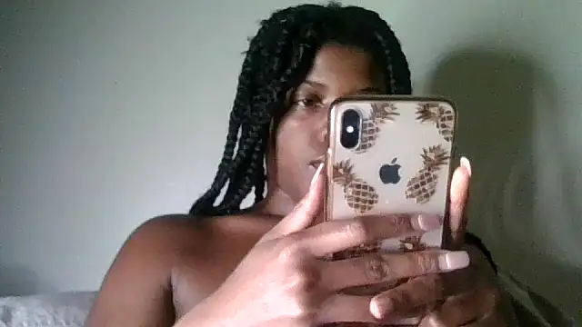 Snapshot of CaramelGoddessxoxo chatting on 07/25/26, 05:21 CaramelGoddessxoxo online show from 07/25/26, 05:21