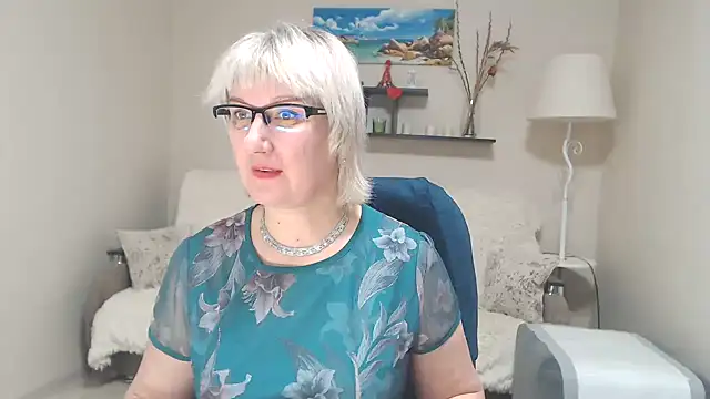 FleurMays online show from 02/09/25, 09:16