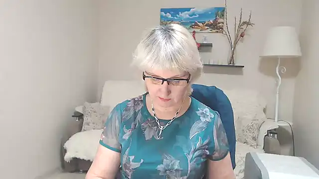 FleurMays online show from 02/20/25, 12:47